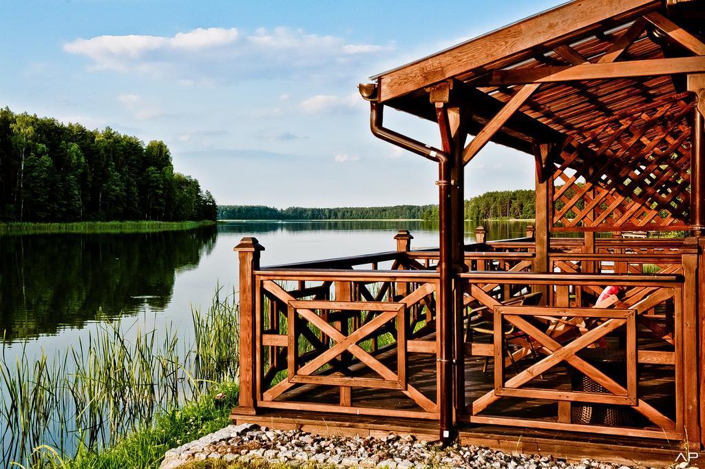 Domki Mazurskie W Ogrodach Zlotej Lani Wiartel - Klimatyczne Apartamenty I Pokoje Widokowe Cameră foto