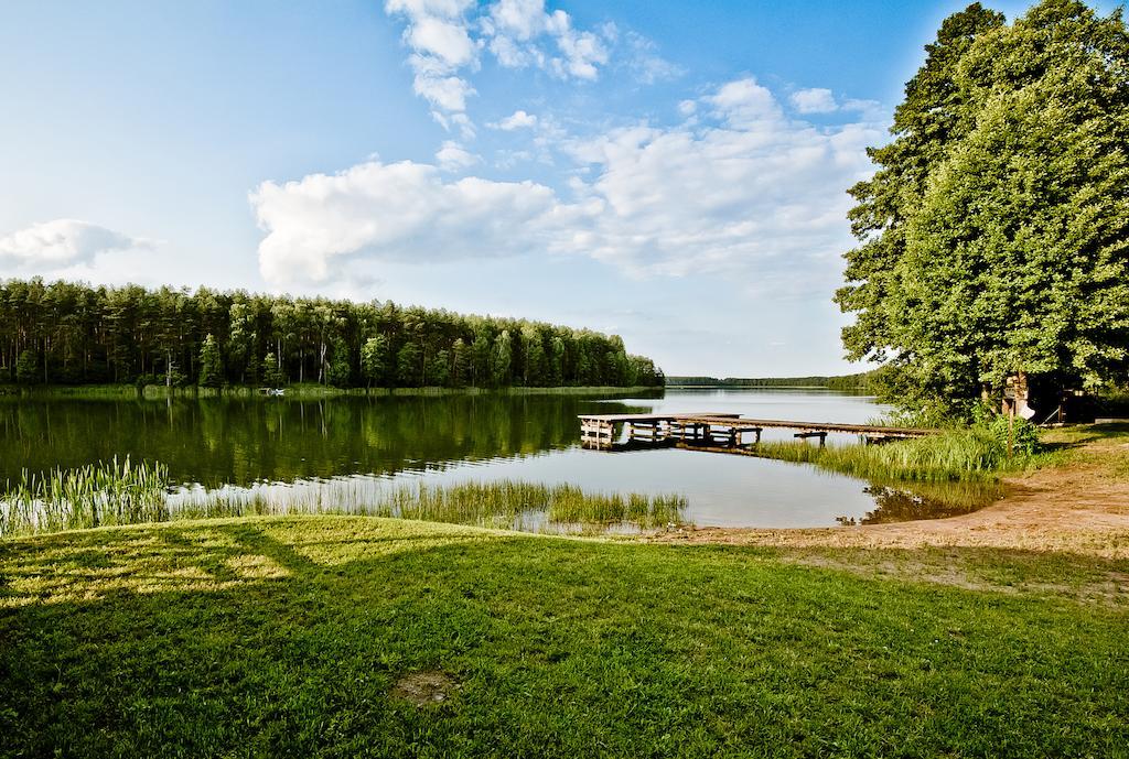 Domki Mazurskie W Ogrodach Zlotej Lani Wiartel - Klimatyczne Apartamenty I Pokoje Widokowe Cameră foto